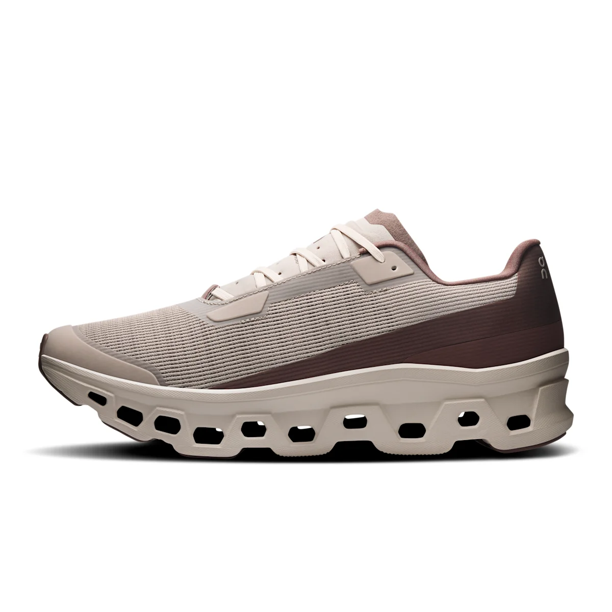 On Cloudmonster Void - Niebla / Perla Talla habitual